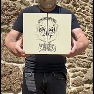 Dr. No Siamese SkullFuzz